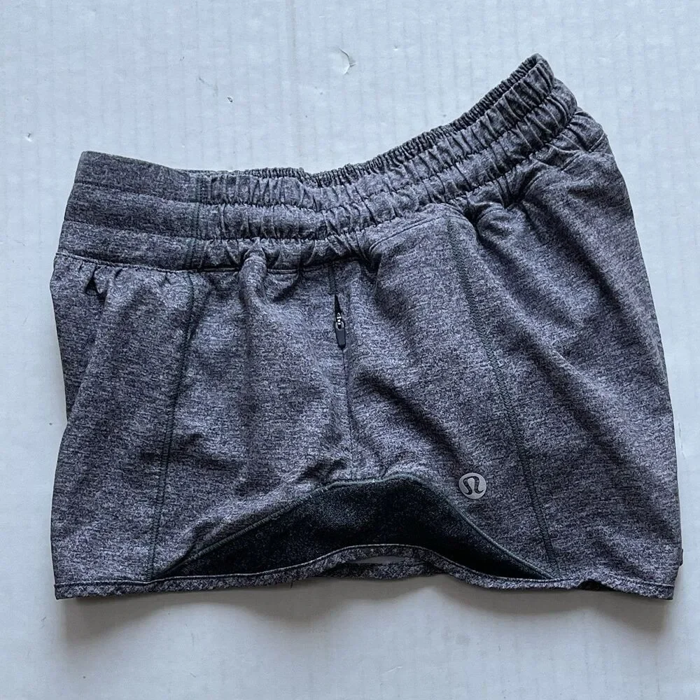 Lululemon Hotty Hot II Shorts 2.5